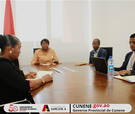 Encontro de cortesia entre a ANTT e a Governadora do Cunene (1 of 4)