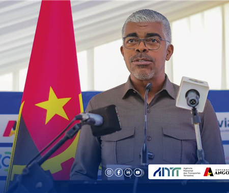 Arranque oficial das obras do Ramal Ferroviário Luena–Saurimo (1 of 4)