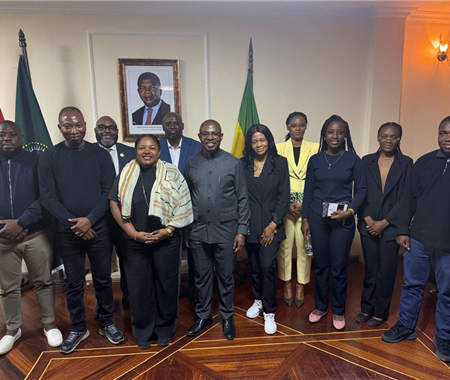 Ministério dos Transportes Participa em Missão Técnica de Intercâmbio de Experiências Sobre a Electromobilidade em Adis Abeba, Etiópia (2 de 5)