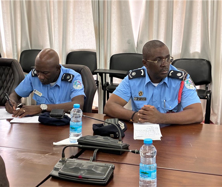 Visita técnica para reforçar a segurança, eficiência logística e a facilitação do comércio no posto Fronteiriço do Luvo, Zaire (2 of 3)